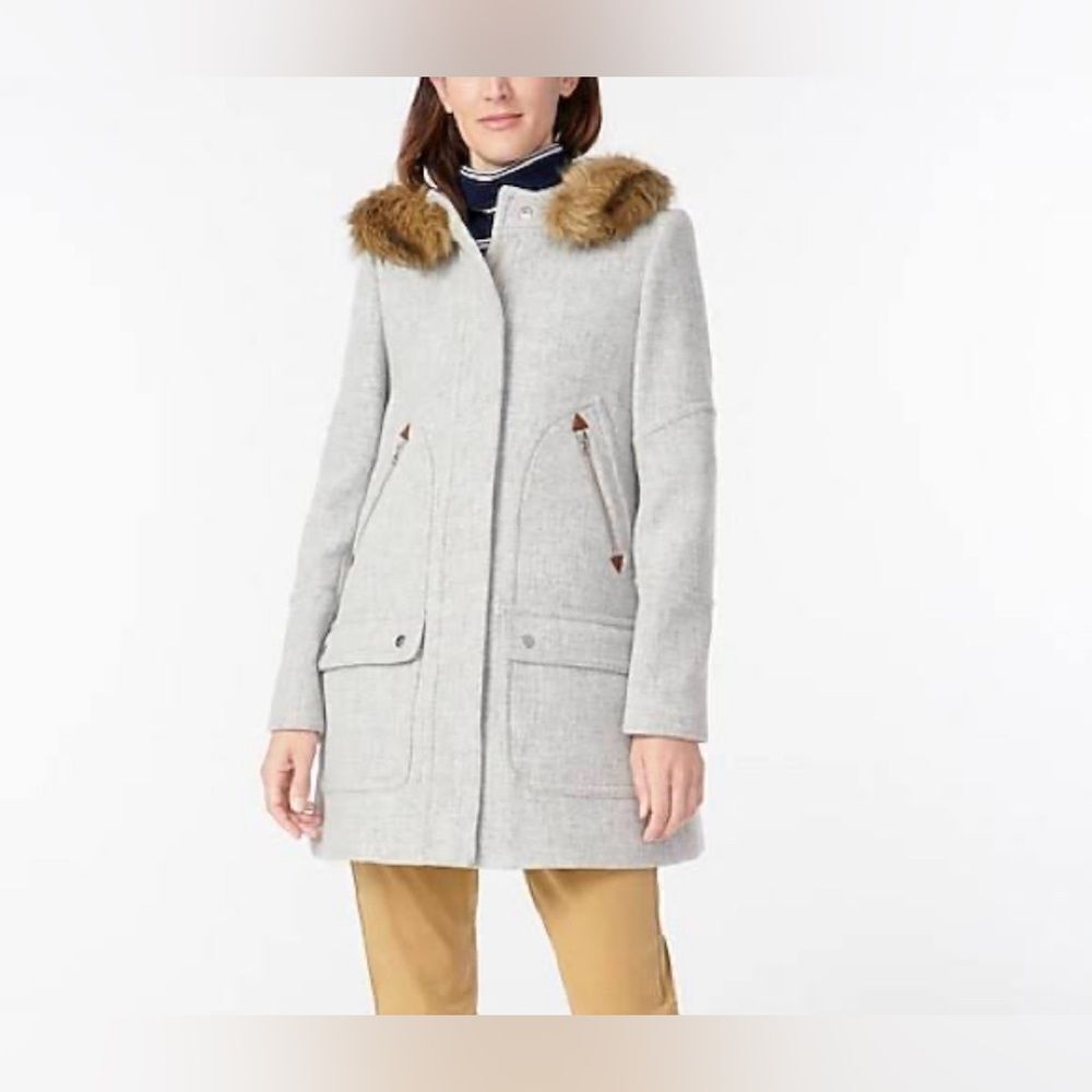 J. Crew Chateau Italian Stadium Cloth Wool Coat

Size 4 Tall